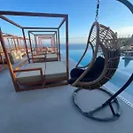 Hotel Amare Palasë