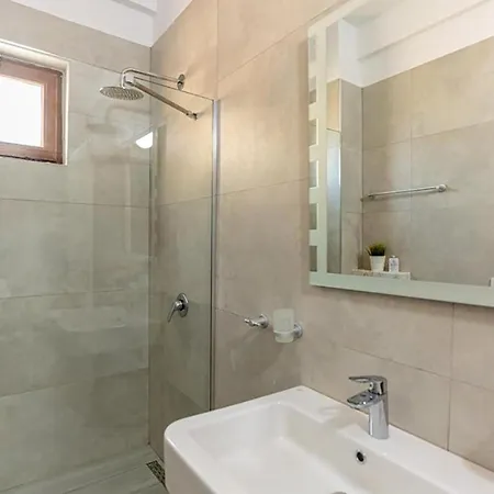 Hotel Amare