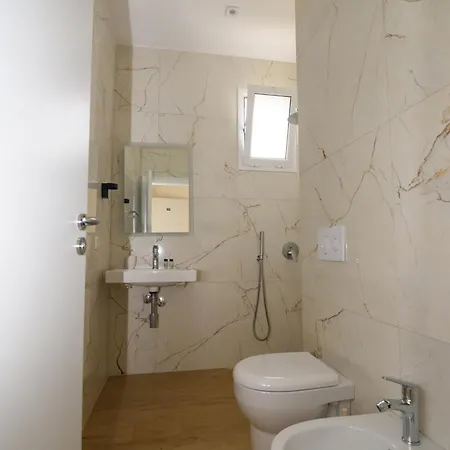 Hotel Amare