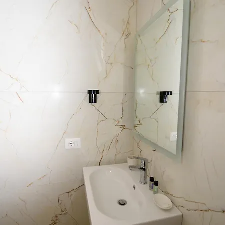 Hotel Amare Palase