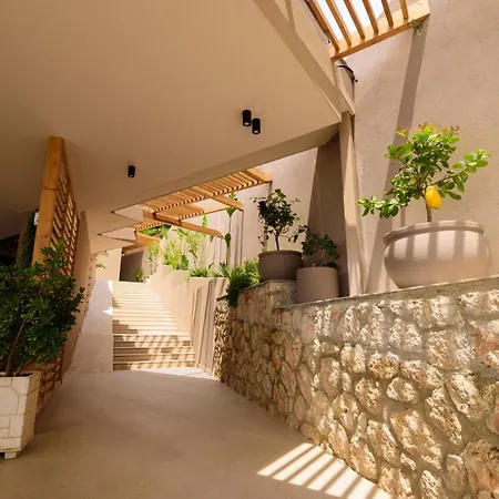 Amare Hotel Palase