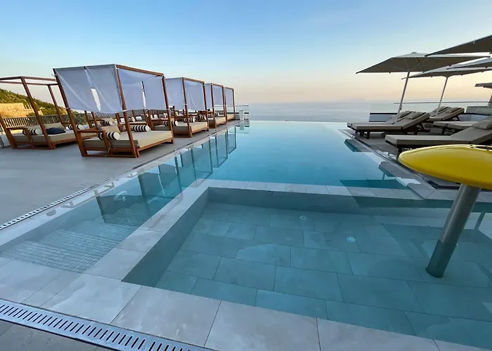 Amare Hotell