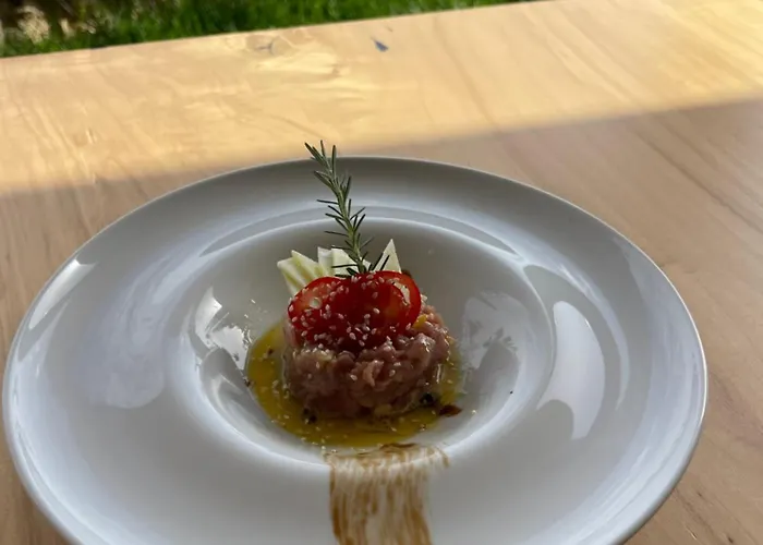 Amare Hotell Palasë