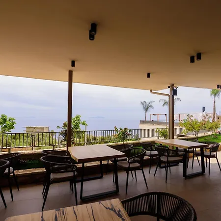 Hotel Amare